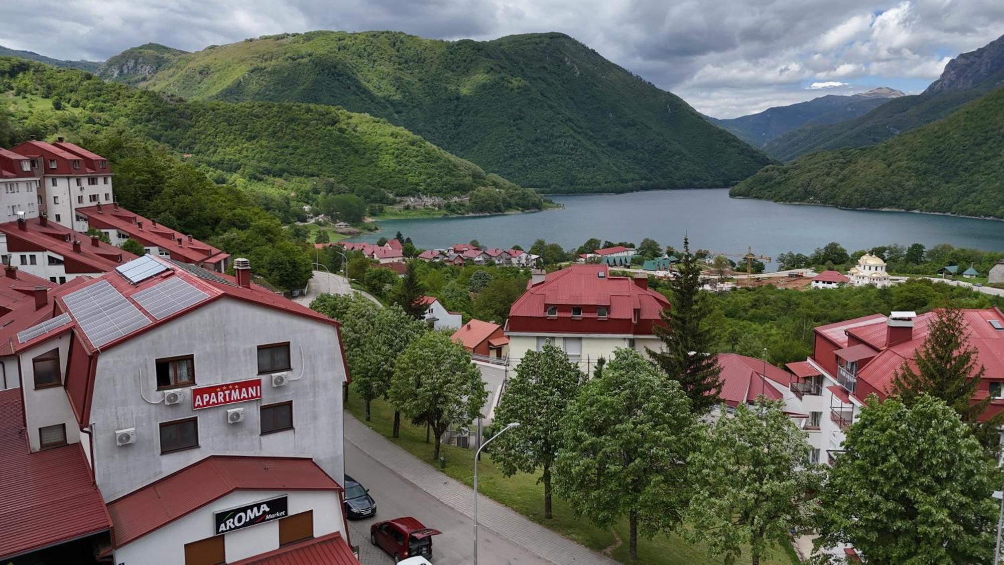 Apartments Ravno Плужине Экстерьер фото
